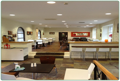 Image forCourtyard caf&eacute;